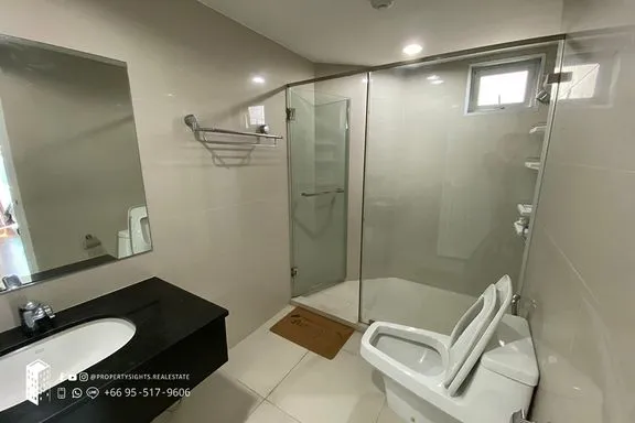A 5-bedroom condo for rent at Belle Grand Rama 9, MRT Phra Ram 9, Bangkok, view 8