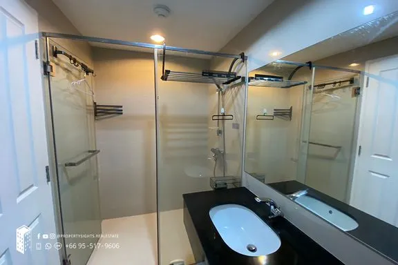A 5-bedroom condo for rent at Belle Grand Rama 9, MRT Phra Ram 9, Bangkok, view 9