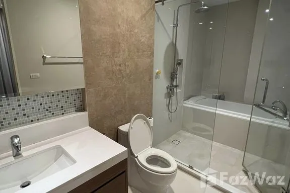 A 2-bedroom condo for rent at Bright Sukhumvit 24, BTS Phrom Phong, Bangkok, view 4