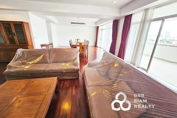 A 4-bedroom condo for rent at La Cascade Condominium, BTS Ekkamai, Bangkok, view 10