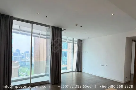 A 2-bedroom condo for rent at Magnolias Ratchadamri Boulevard (Condo), BTS Chit Lom, Bangkok