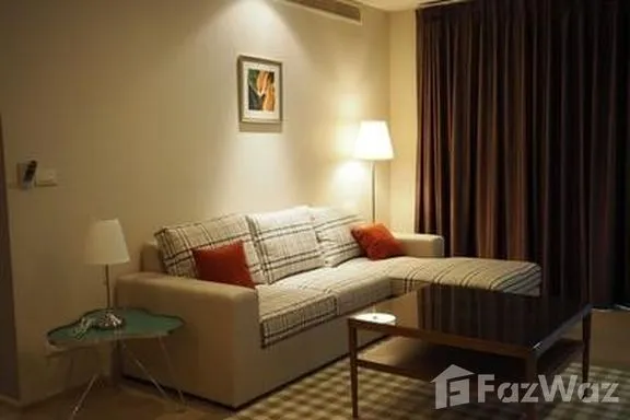 A 3-bedroom condo for rent at Noble Remix, BTS Thong Lo, Bangkok
