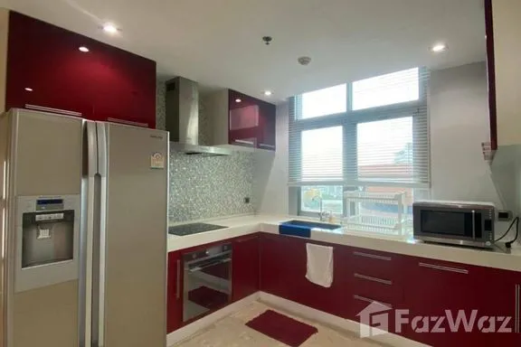 A 3-bedroom condo for rent at Nusasiri Grand, BTS Ekkamai, Bangkok, view 8