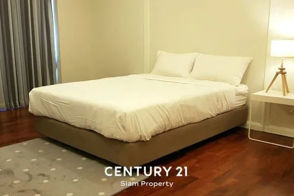 A 3-bedroom condo for rent at Sathorn Park Place, MRT Lumphini, Bangkok, view 8