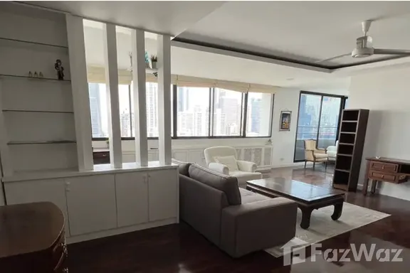 A 4-bedroom condo for rent at Sukhumvit Casa, BTS Asok, Bangkok