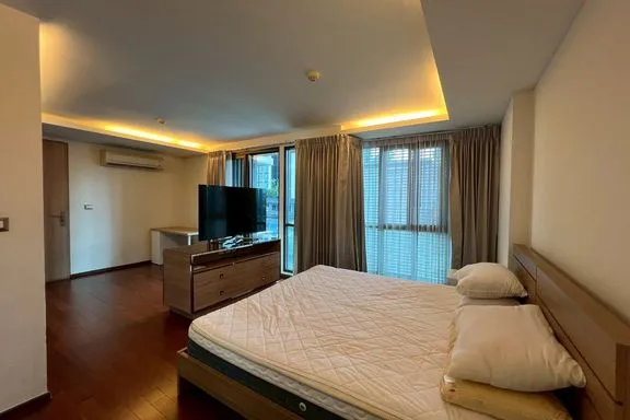 A 2-bedroom condo for rent at The Address Sukhumvit 61, BTS Ekkamai, Bangkok