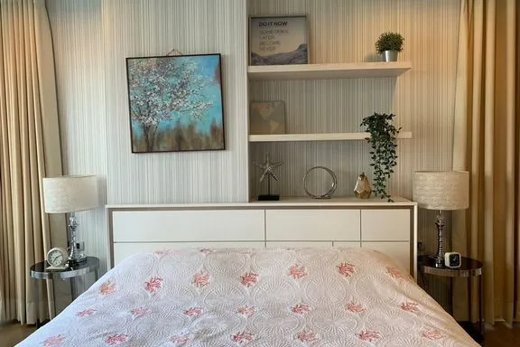 A 3-bedroom condo for rent at The Crest Sukhumvit 24, BTS Phrom Phong, Bangkok, view 4