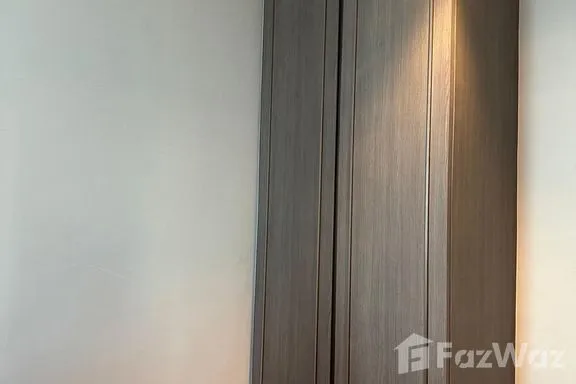 A 2-bedroom condo for rent at The Diplomat 39, BTS Phrom Phong, Bangkok, view 11