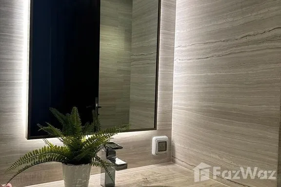 A 2-bedroom condo for rent at The Diplomat 39, BTS Phrom Phong, Bangkok, view 12