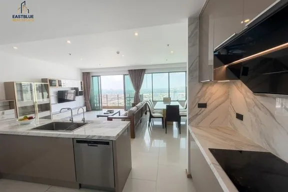 A 3-bedroom condo for rent at The Emporio Place, BTS Phrom Phong, Bangkok, view 4